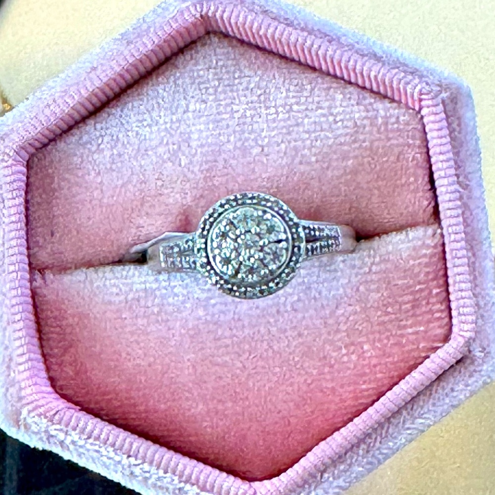 Diamond sterling silver ring